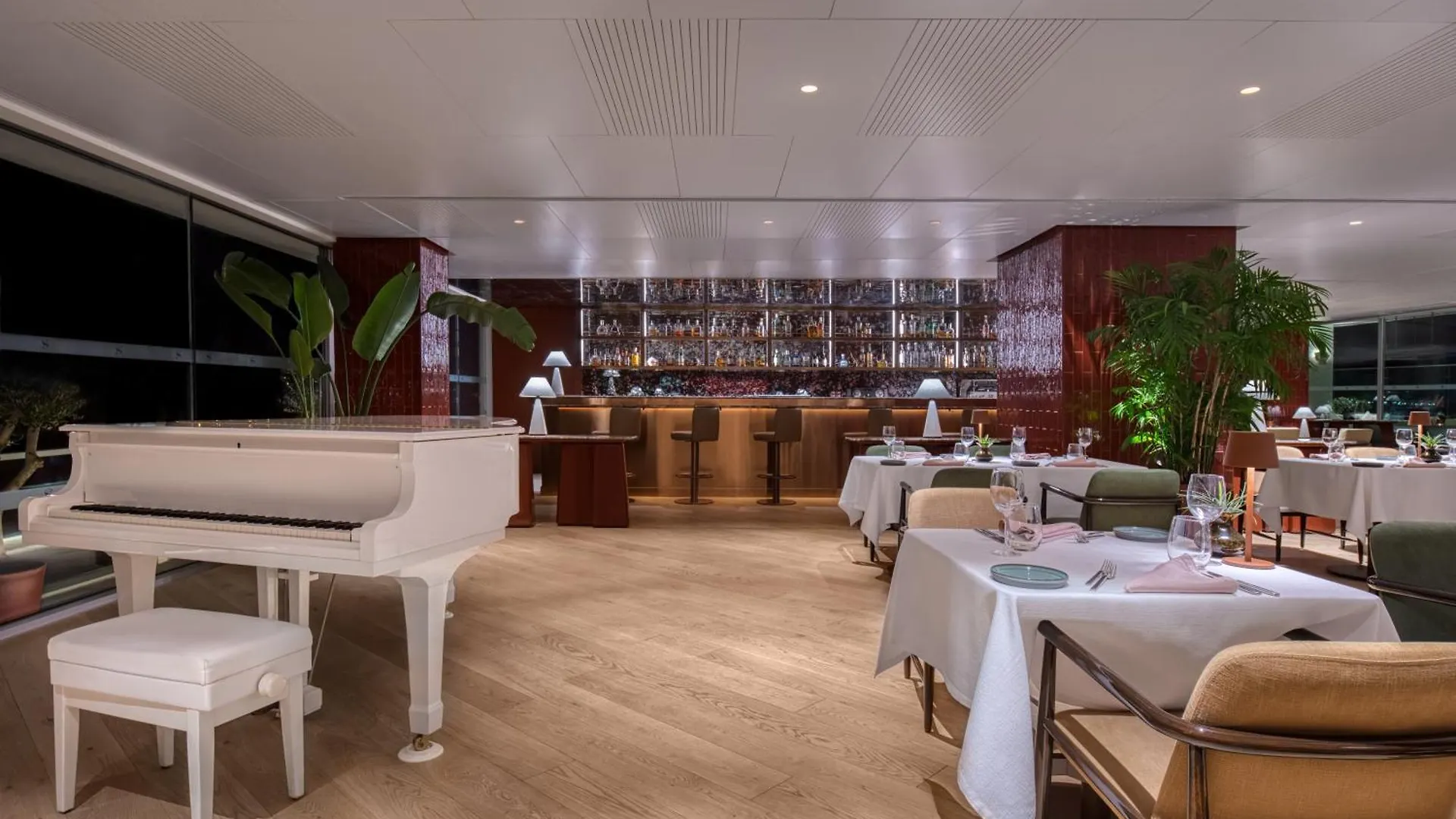 Swissotel Buyuk Efes Esmirna 5*,